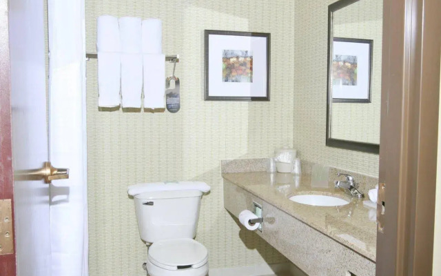 Wingate by Wyndham Roseville/Detroit