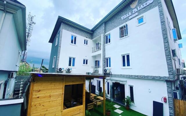 Villa Palazzo Hotel and Apartments