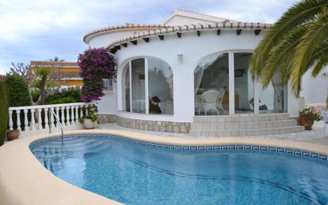 Chalet Blanca