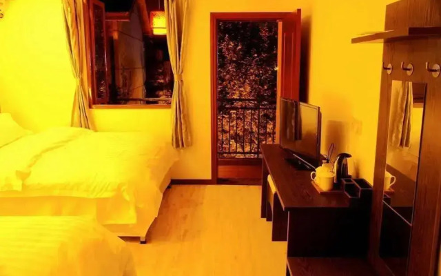 Chengdu Brocade Inn