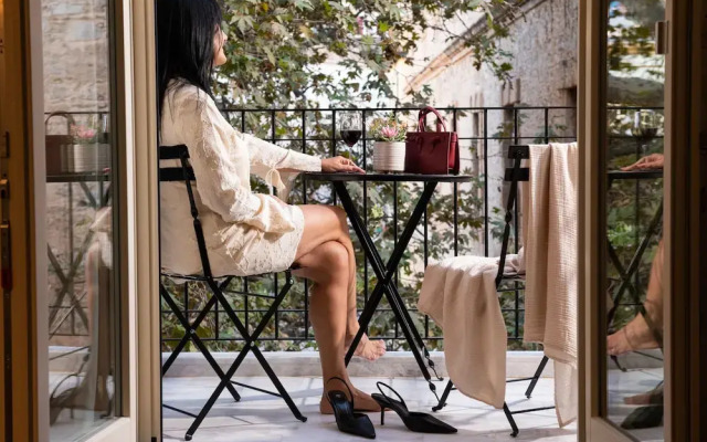 Epoch House & The Orange Shop - Adults Only