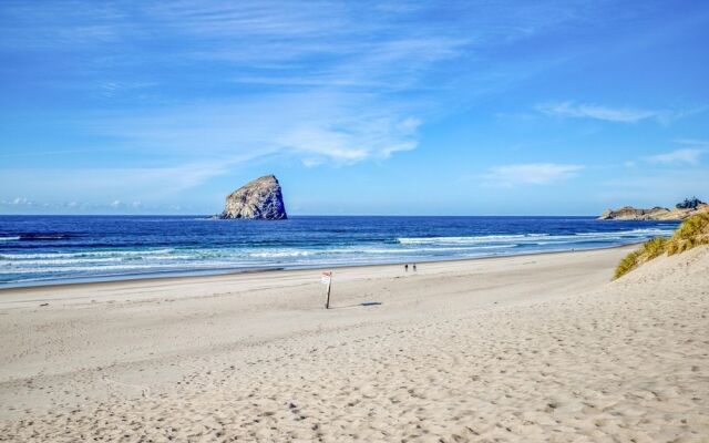 Two Views Vacation Home