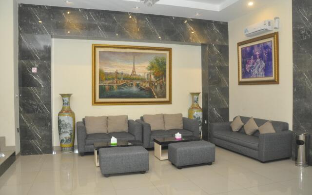 Penthouse hotel