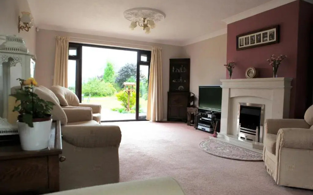 Linden Bed & Breakfast