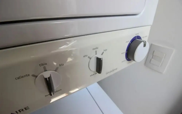 Family 2 Bedrooms Condo with Balcony and Pool Facilities