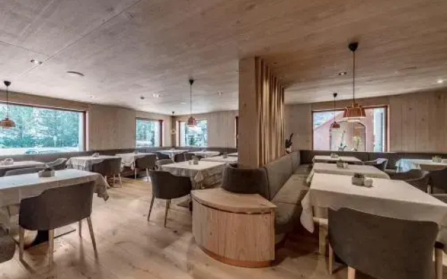 Hotel Garni Dolomié