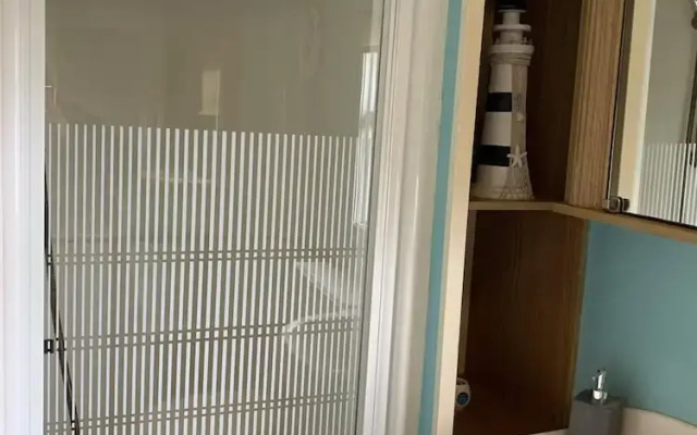 Remarkable 2-bed Caravan in Ingoldmells