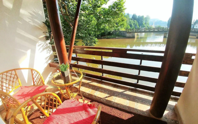 Pansion River