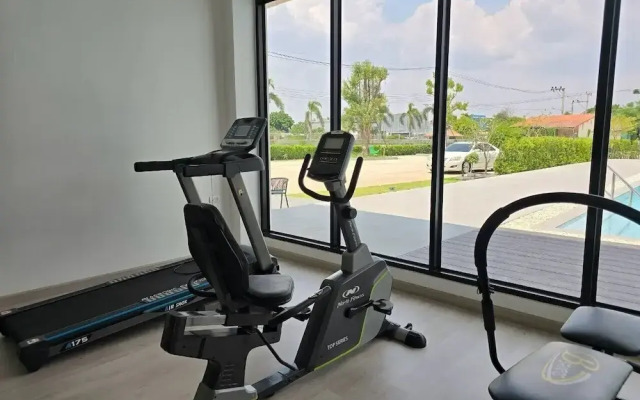 Manee Mantra Hotel Kanchanaburi