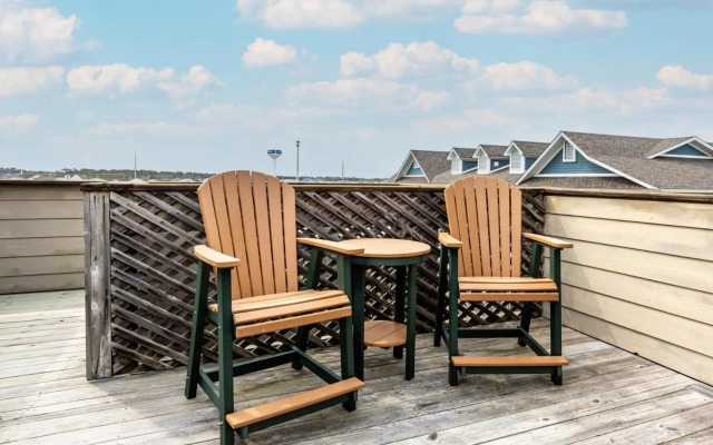 SCR3B - Scrimshaw Penthouse