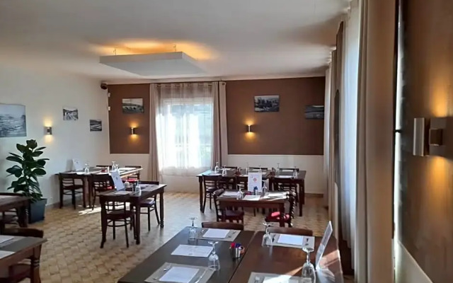 Au Moulin Du Pont