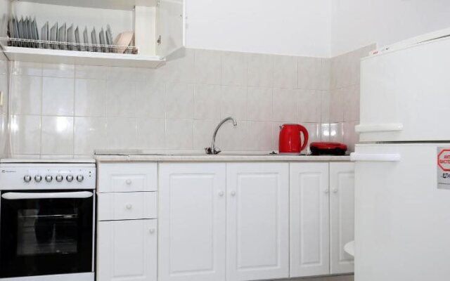 Yiannis Studios