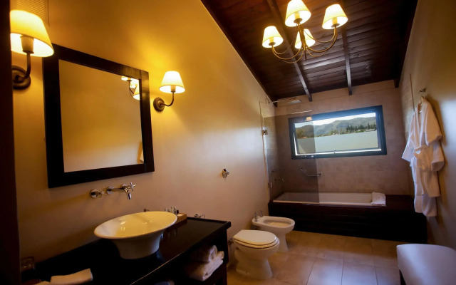 Ayres del Champaqui Suites Golf & Spa