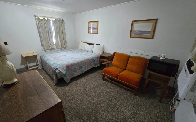 OYO Sandman Inn
