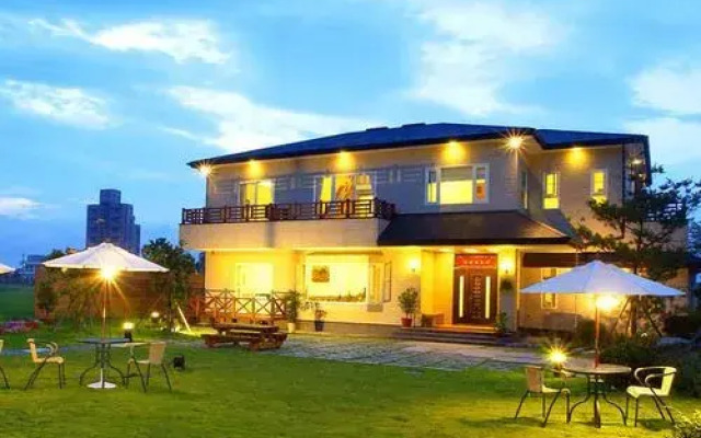 Lian Chun Garden Bed and Breakfast