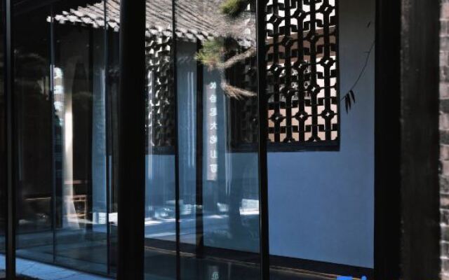 Refactoring Bingouguan Humanities Holiday Hotel (Yangzhou Dongguan Street)