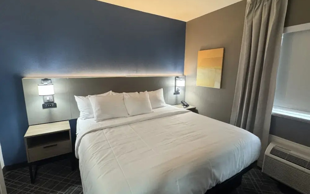 Comfort Inn & Suites Memphis Germantown