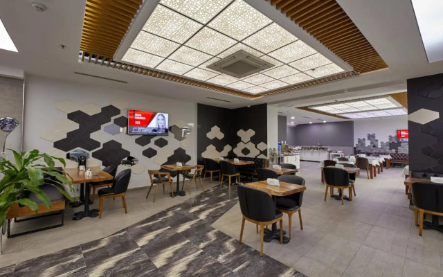 Arus Hotel