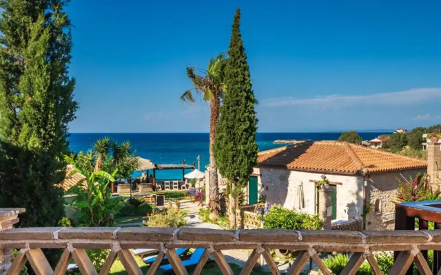 Porta Del Mar Beach Resort