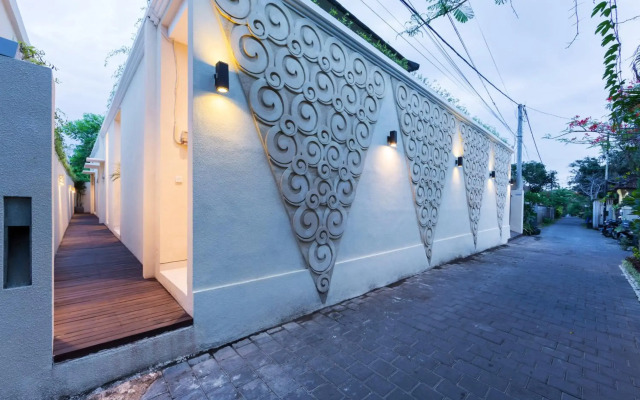 Paisa Seminyak Living