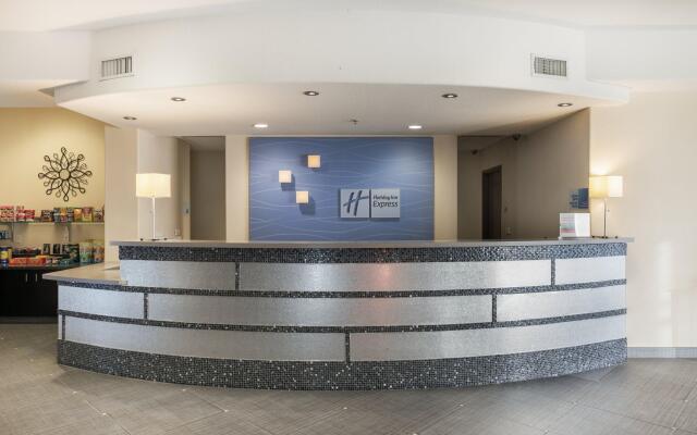 Holiday Inn Express & Suites Chowchilla - Yosemite Park Area by IHG