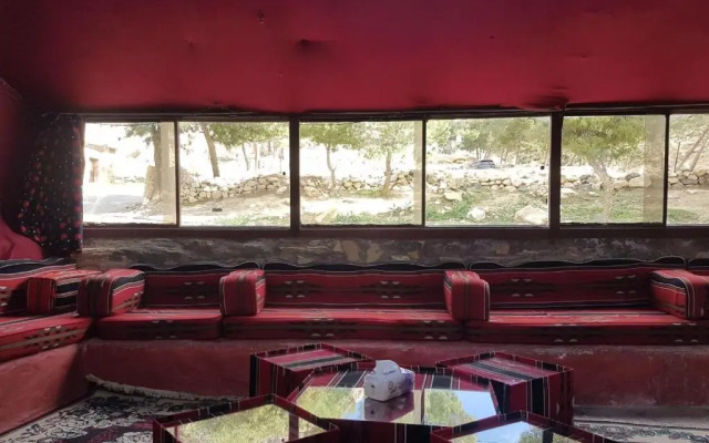 Dana Moon Hotel