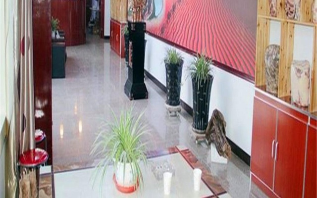 Yuequan Inn – Lobby – Jiuquan