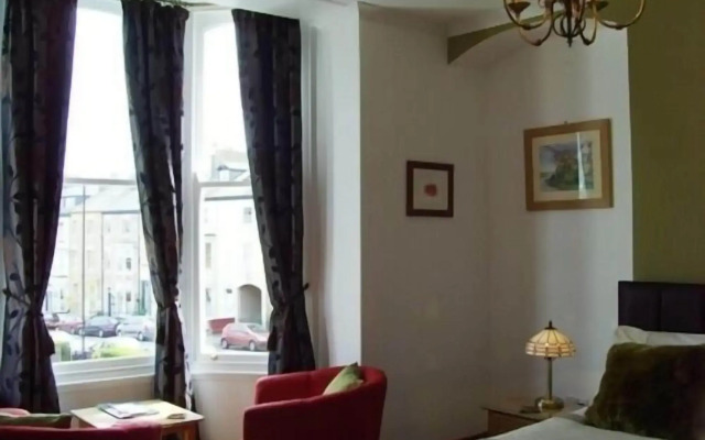 Ellie's Guest House