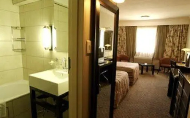 Safari Hotel Windhoek