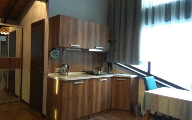 Raduzhny Guest House