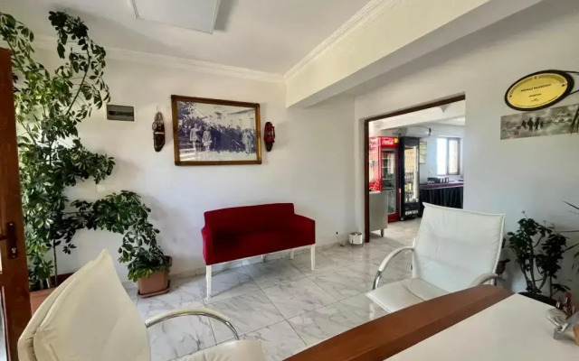 Poyraz Konuk Evi