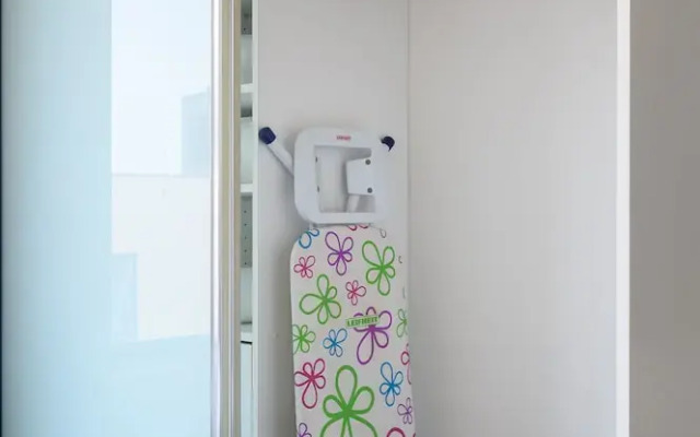 PENTHOUSE Laneway Art, Fed Square & Top Restaurants