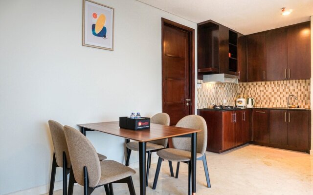 Comfortable Deluxe 2BR at The Empyreal Condominium Epicentrum Apartment By Travelio