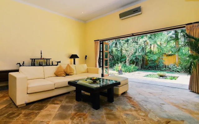 Villa Lotus