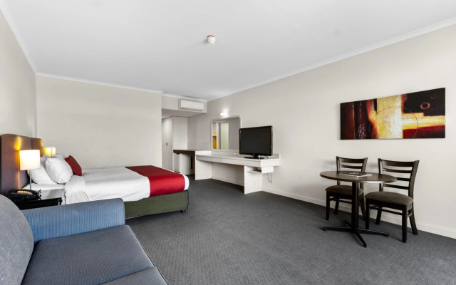 Mantra Meridien Adelaide – Guest Rooms – Adelaide