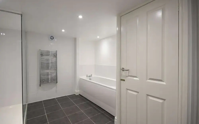 Boughton House Apartments by Guestz