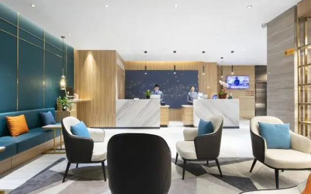 Zhengzhou City Fun Hotel (Exhibition Center) – Lobby – Zhengzhou