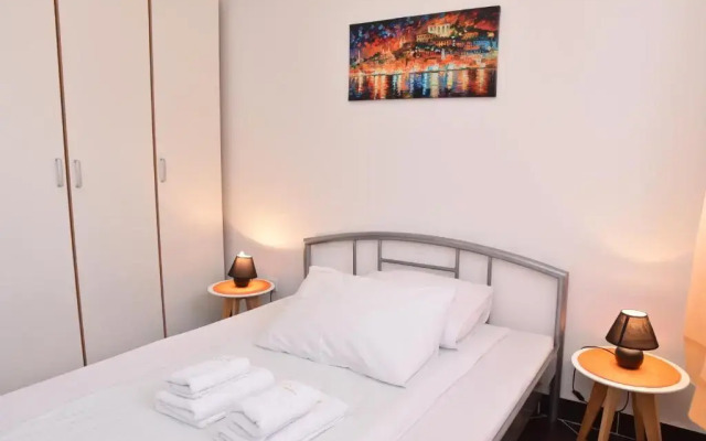 Private apartman 5b23 in Kraljevi cardaci