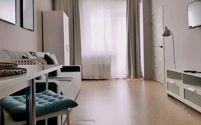 Династия на ул. Лесников 27/1