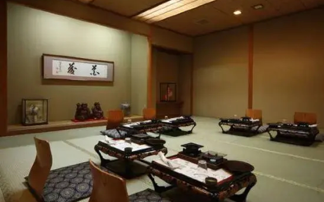 Ujo no Yado Shintsuta