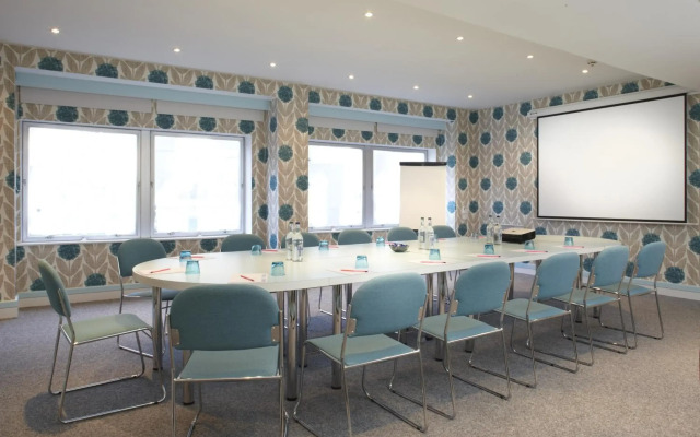 Citrus Hotel Cheltenham by Compass Hospitality