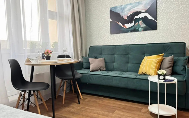 Yousinn на улице Одоевского 1/2