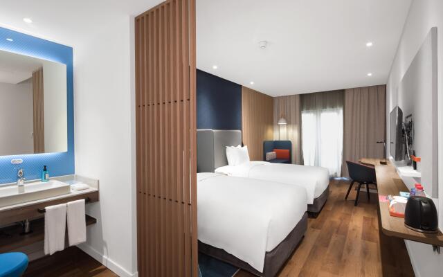 Holiday Inn Express Shanghai Tourism Zone