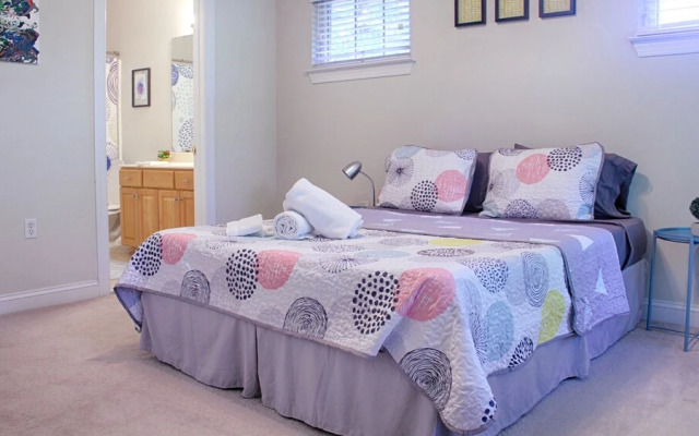 2 bedroom, East 9th Street