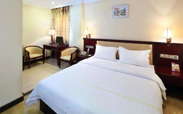 Shenglong Hotel