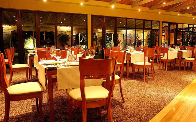 Hotel Bosque de Reñaca