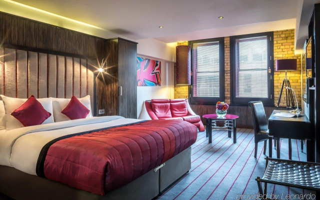 The Trinity City Hotel