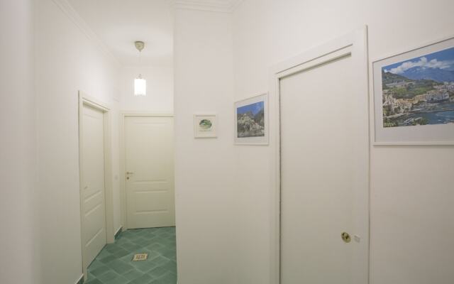 Short-Lets Sorrento Apartment and Pool