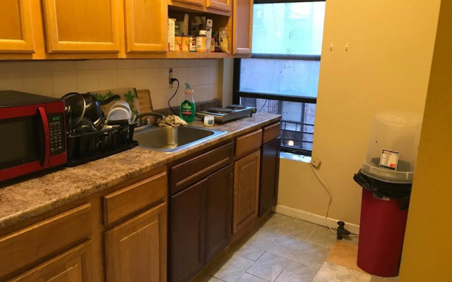 Eastern Parkway Guest House