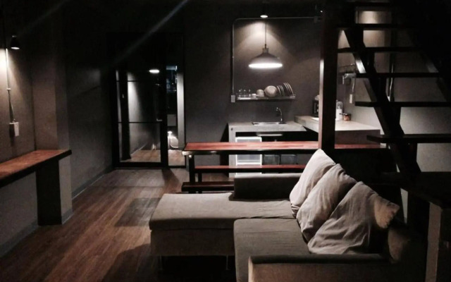 Cloudy Hostel